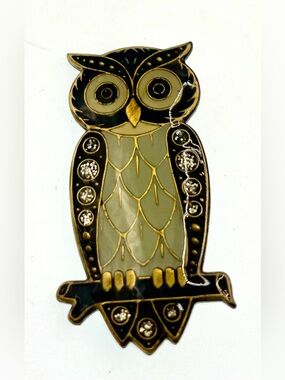 Vintage Owl Brooch Gold Tone Enamel Rhinestone Bird Pin Cute Retro Statement
